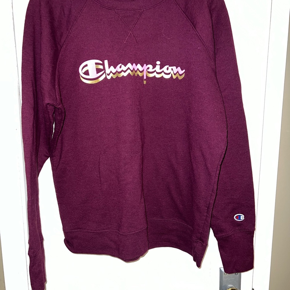 Champion women’s Maroon Sweater